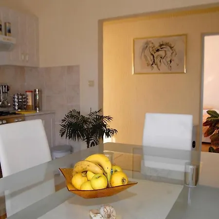 Ante Bo A1 Apartment